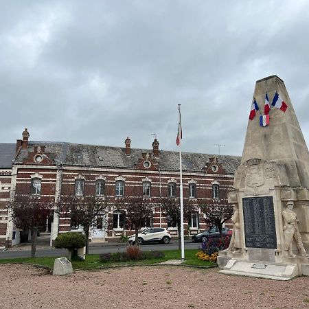 Hotel Le Conde Montdidier  Exterior foto
